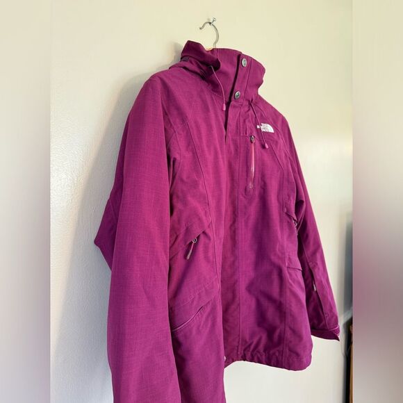 SALE! Women’s Purple The North Face Triclimate Jacket Size L EUC - Picture 6 of 9